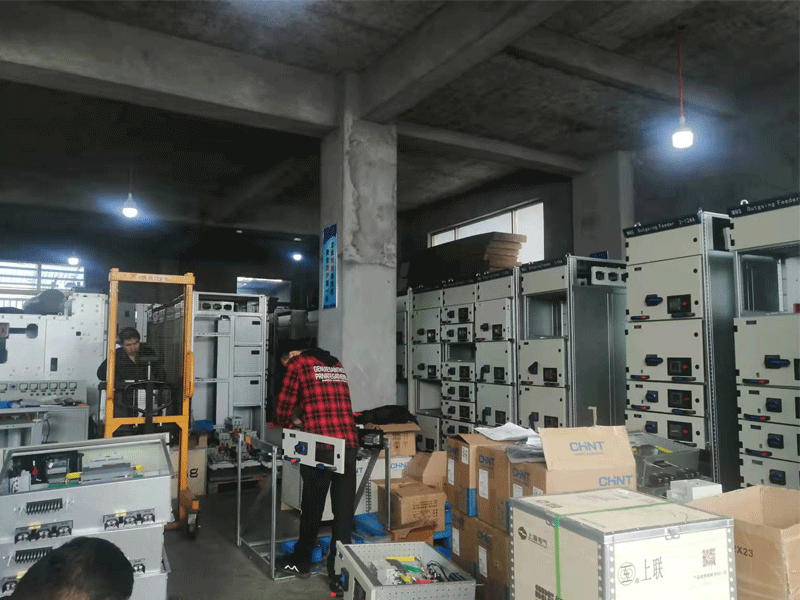 MNS low-voltage withdrawable switchgear during production